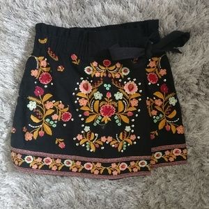 Zara Embroidered Skort (Size S,26)